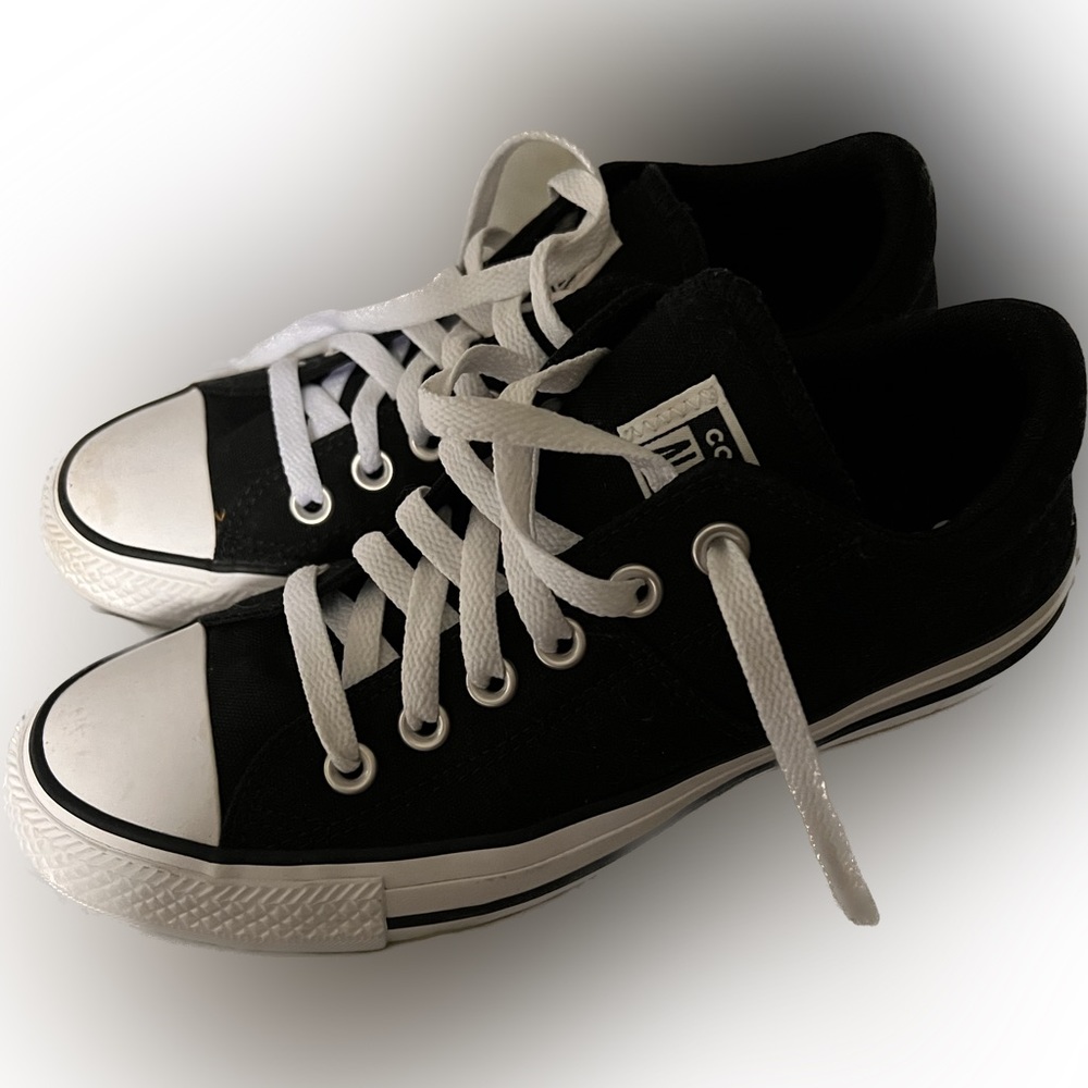 Converse with padded tongue